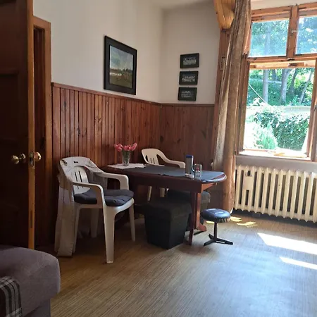 Domek Pod Lasem Tatil Evi